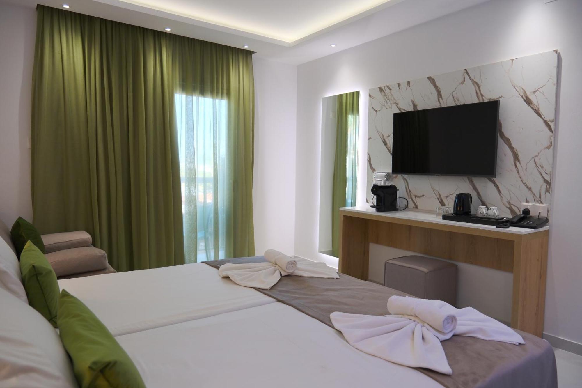 Loutsiana Deluxe Apts Ayia Napa Pokoj fotografie