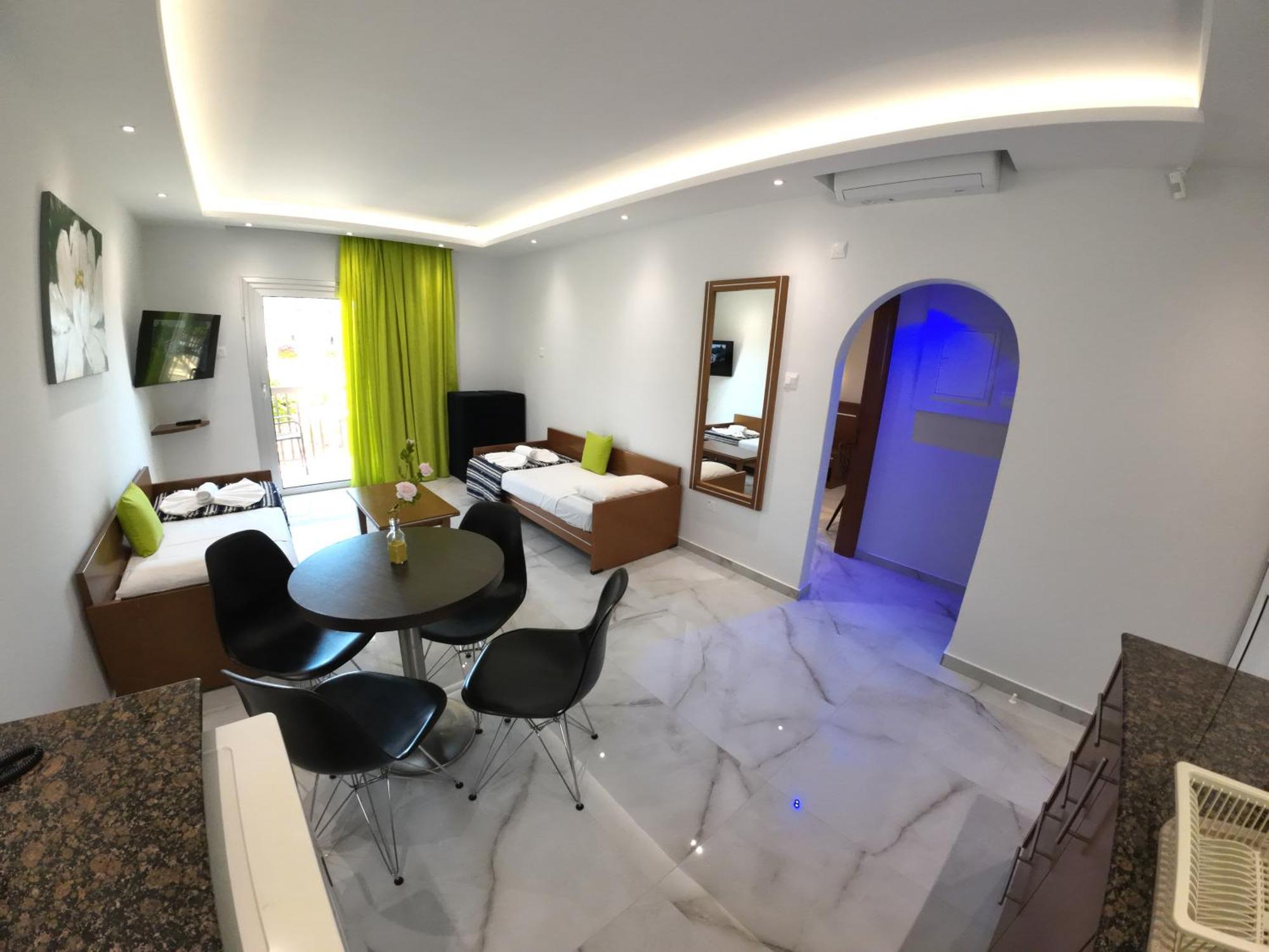 Loutsiana Deluxe Apts Ayia Napa Exteriér fotografie